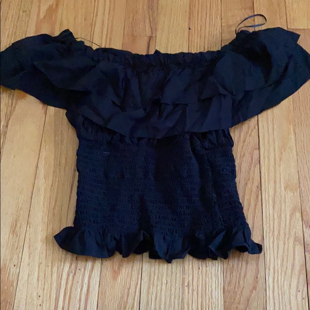 Black Guess off the shoulder crop top